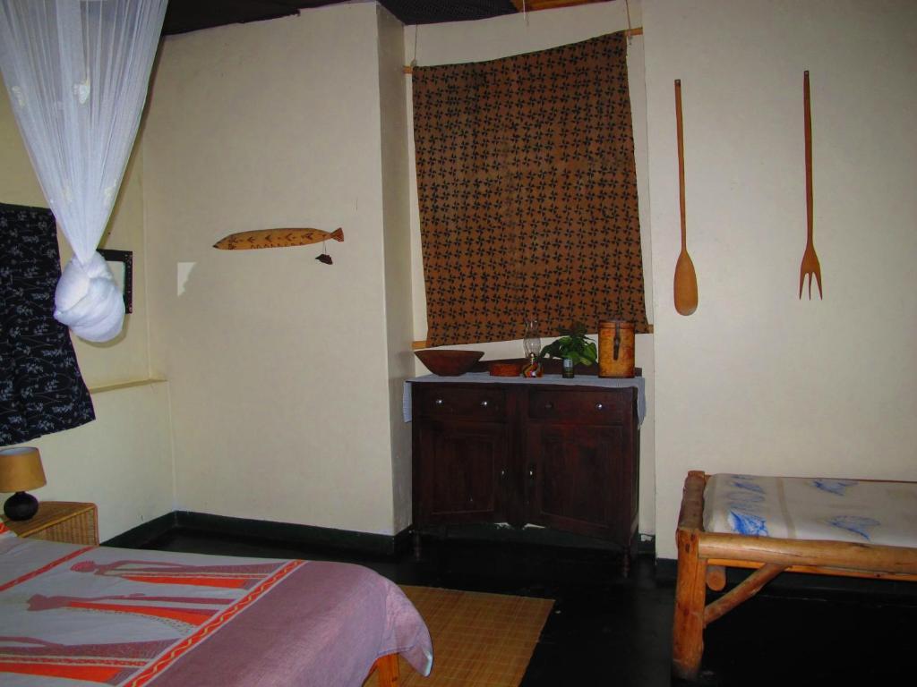 Amapondo Backpacker Lodge Port Saint Johnʼs Oda fotoğraf